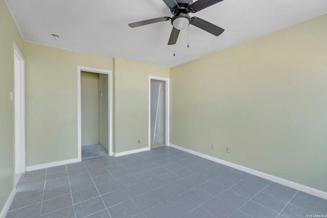 119 J, San Antonio, TX 78210