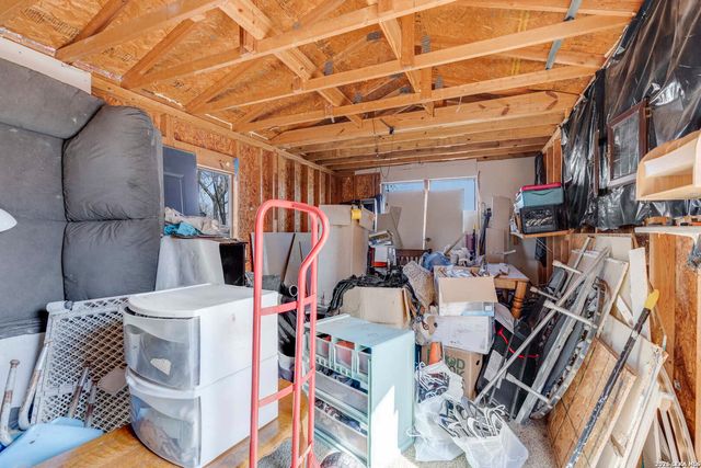 119 J, San Antonio, TX 78210