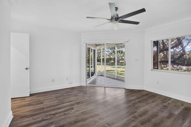 9200 NW 9th Court, Plantation, FL 33324
