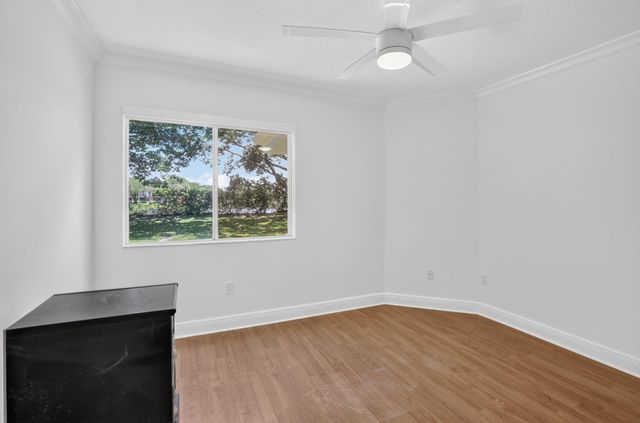 9200 NW 9th Court, Plantation, FL 33324