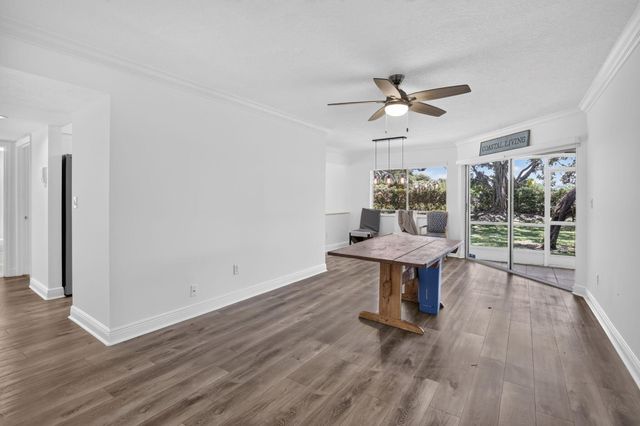 9200 NW 9th Court, Plantation, FL 33324