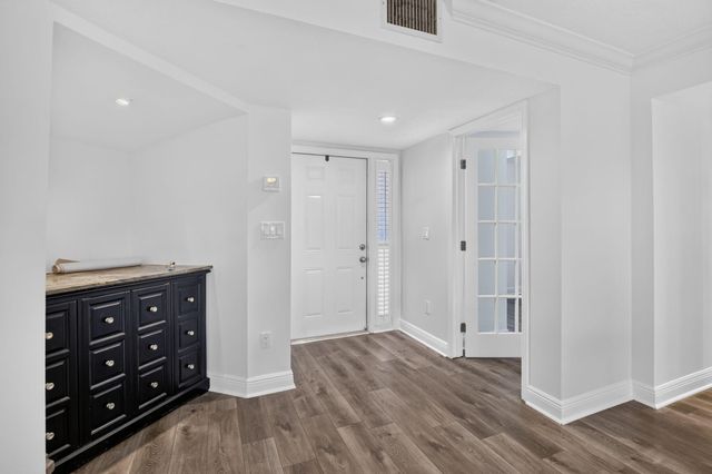 9200 NW 9th Court, Plantation, FL 33324