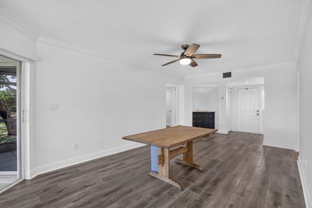 9200 NW 9th Court, Plantation, FL 33324