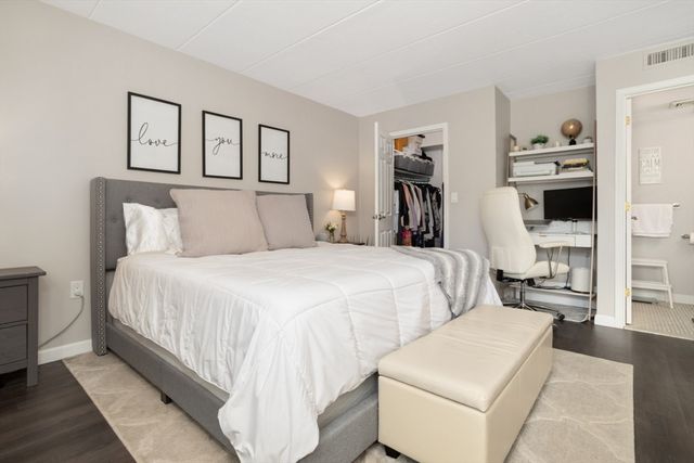 3 Ledgewood Way 8, Peabody, MA 01960