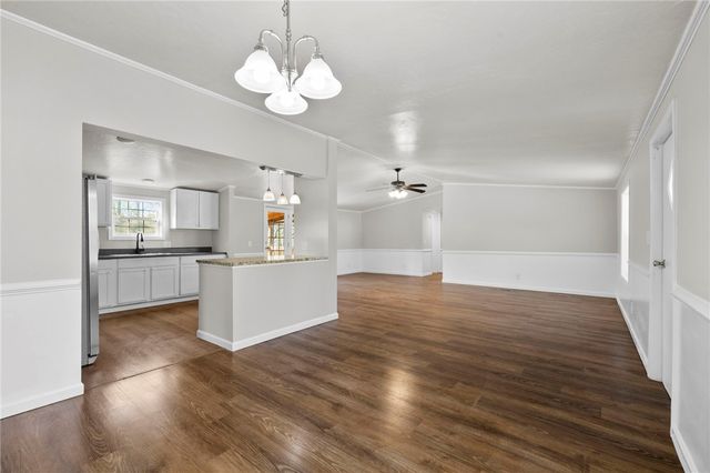 204 Sarrar Street, Pendleton, SC 29670