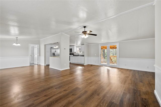 204 Sarrar Street, Pendleton, SC 29670