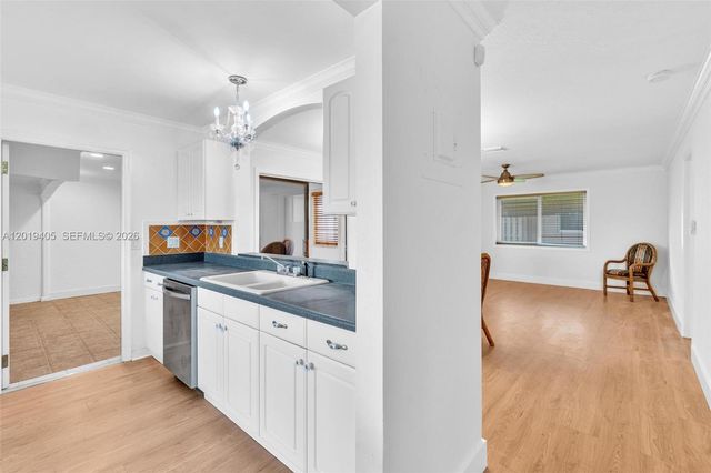 14898 Wildflower Lane, Delray Beach, FL 33446