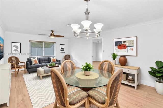 14898 Wildflower Lane, Delray Beach, FL 33446