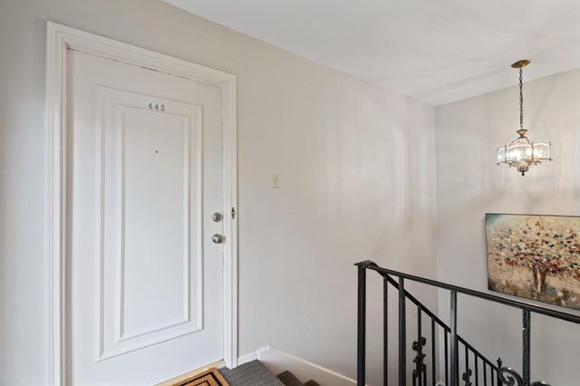 443 N Post Oak Lane 443, Houston, TX 77024