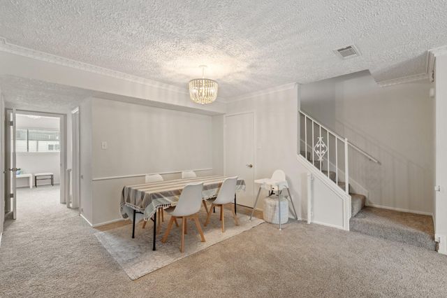 443 N Post Oak Lane 443, Houston, TX 77024