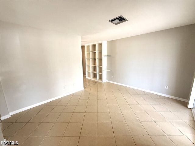 1649 Edith Esplanade, Cape Coral, FL 33904