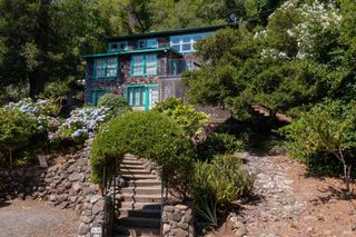 2693 S Fitch Mountain Rd, Healdsburg, CA 95448