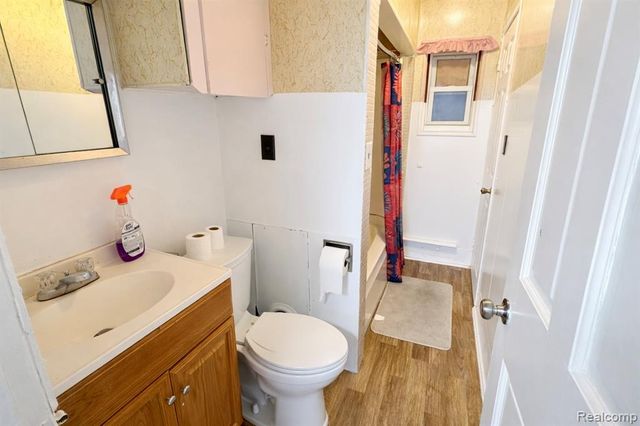 11334 Klinger Street, Hamtramck, MI 48212