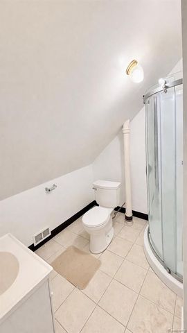 11334 Klinger Street, Hamtramck, MI 48212