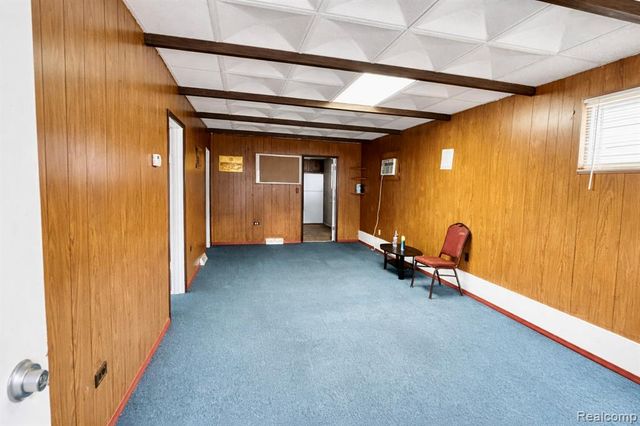 11334 Klinger Street, Hamtramck, MI 48212