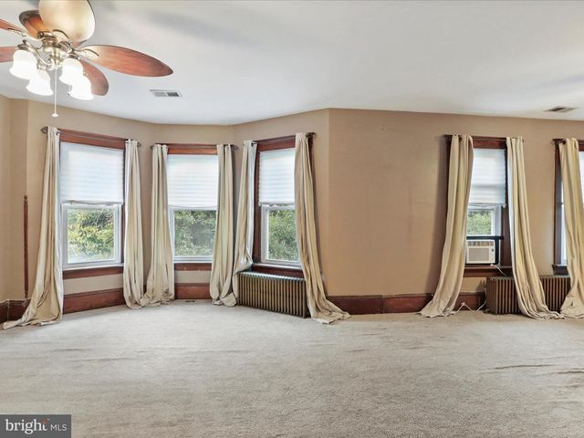 17400 VIRGINIA AVE, Hagerstown, MD 21740