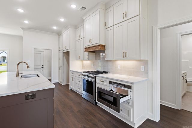 28 Calvados Court, Cabot, AR 72023