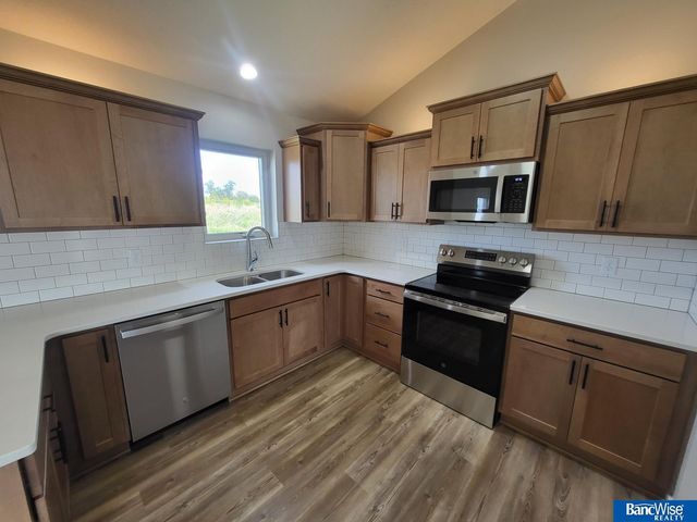 510 Railroad Street, Hallam, NE 68368