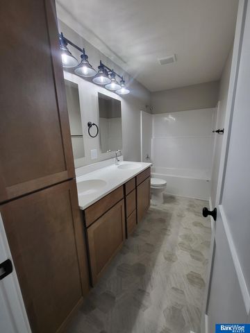 510 Railroad Street, Hallam, NE 68368