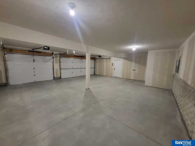 510 Railroad Street, Hallam, NE 68368