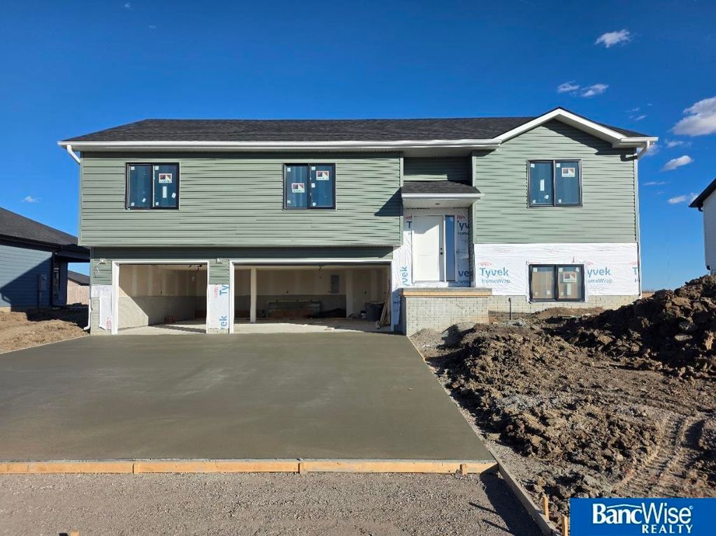 510 Railroad Street, Hallam, NE 68368