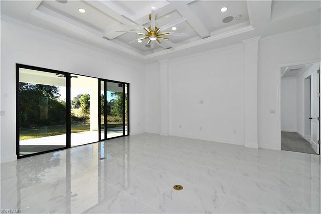 4119 9th ST SW, Lehigh Acres, FL 33976