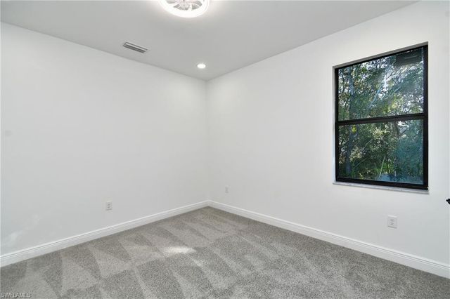 4119 9th ST SW, Lehigh Acres, FL 33976