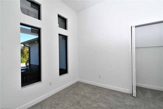 4119 9th ST SW, Lehigh Acres, FL 33976