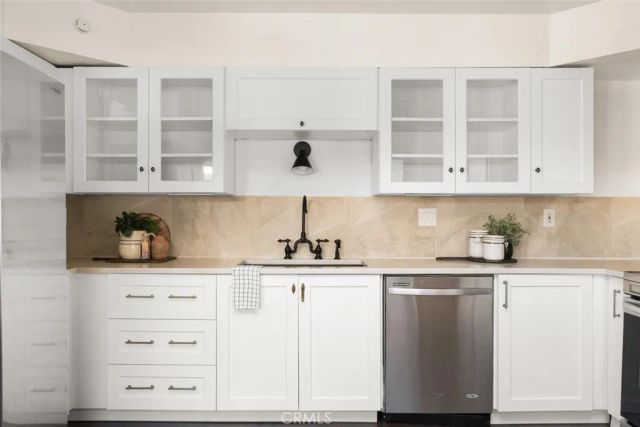 30 Plaza Way 6, Chico, CA 95926