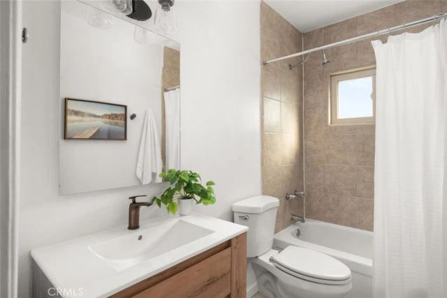 30 Plaza Way 6, Chico, CA 95926