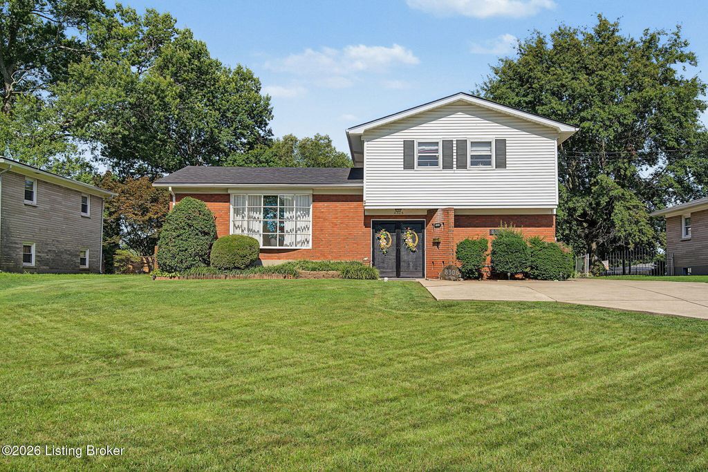 8306 Terry Rd, Louisville, KY 40258