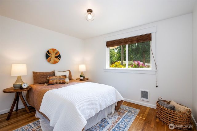 19704 NE 158th Street, Woodinville, WA 98077
