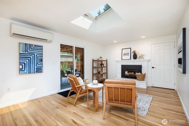 19704 NE 158th Street, Woodinville, WA 98077