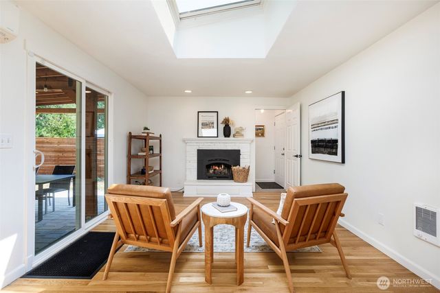 19704 NE 158th Street, Woodinville, WA 98077