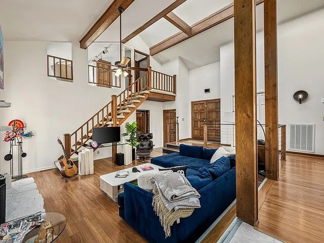 616 Belgium Dr, Hermitage, TN 37076