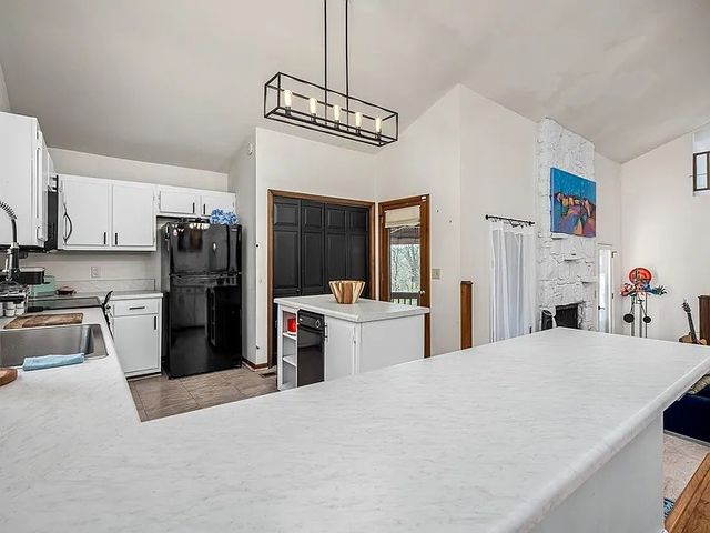 616 Belgium Dr, Hermitage, TN 37076