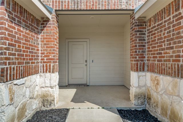 2141 Palestine Oak Drive, Royse City, TX 75189