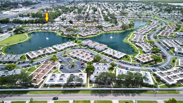 4315 TAHITIAN GARDENS CIRCLE H, Holiday, FL 34691