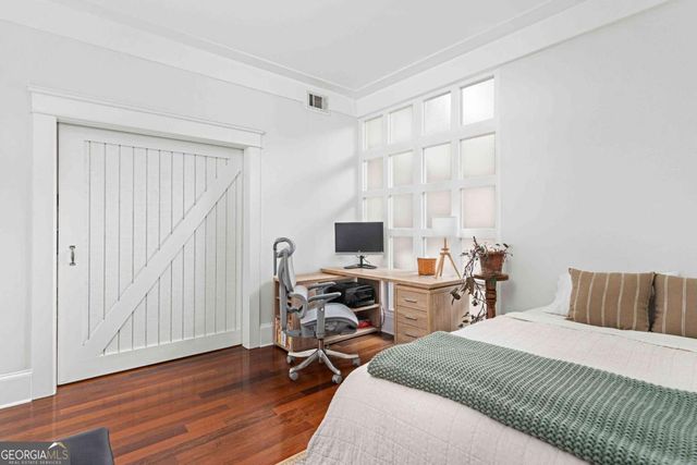 1884 Gordon Manor NE, Atlanta, GA 30307