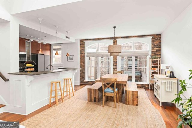 1884 Gordon Manor NE, Atlanta, GA 30307