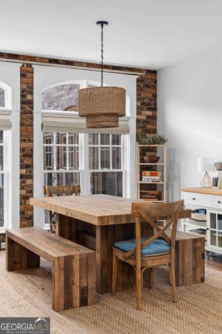 1884 Gordon Manor NE, Atlanta, GA 30307