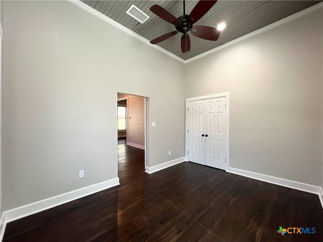 111 N. 5th St, Temple, TX 76501