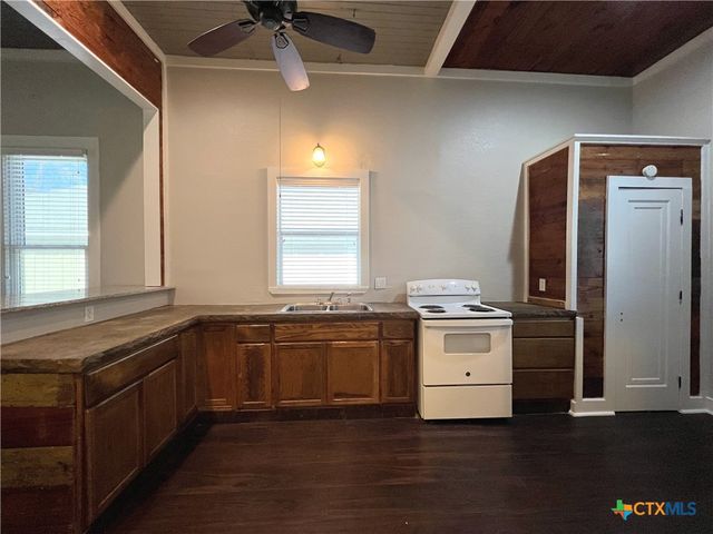 111 N. 5th St, Temple, TX 76501