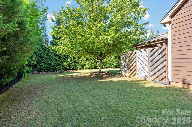 2240 Creek View Court, Fort Mill, SC 29707