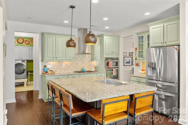 2240 Creek View Court, Fort Mill, SC 29707