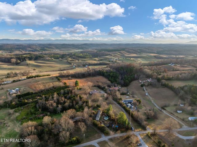 630 Arrowhead Loop, Midway, TN 37809