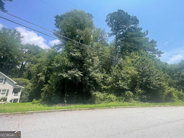 3064 Periwinkle Drive, Snellville, GA 30078