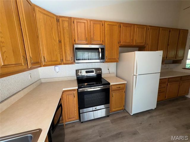 13019 Midfield Terrace, St Louis, MO 63146