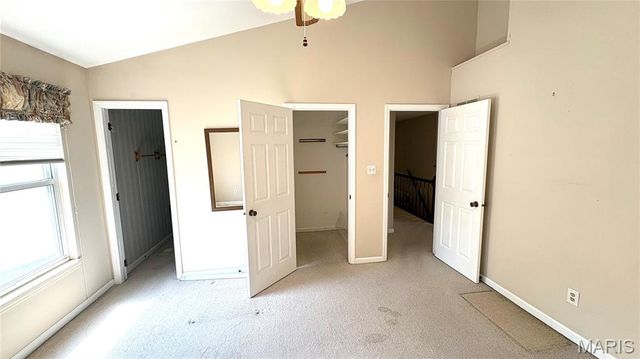 13019 Midfield Terrace, St Louis, MO 63146