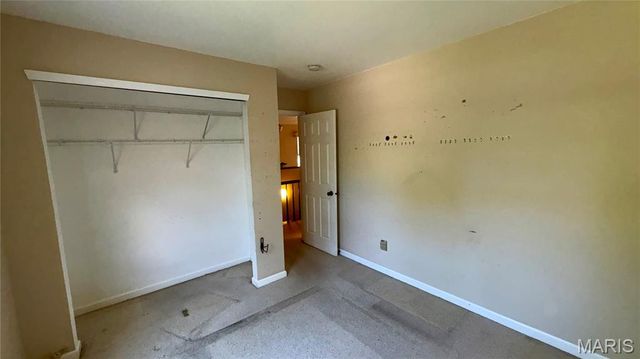13019 Midfield Terrace, St Louis, MO 63146